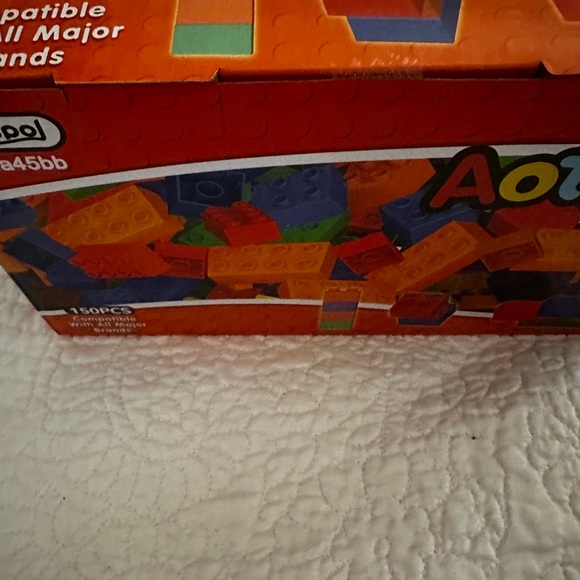 150-Piece Multicolor Building Blocks Set - Picture 2 of 5